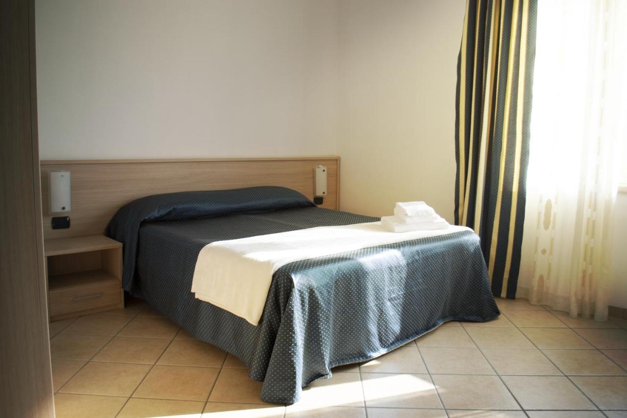 Residence La Quiete Alba  Zewnętrze zdjęcie