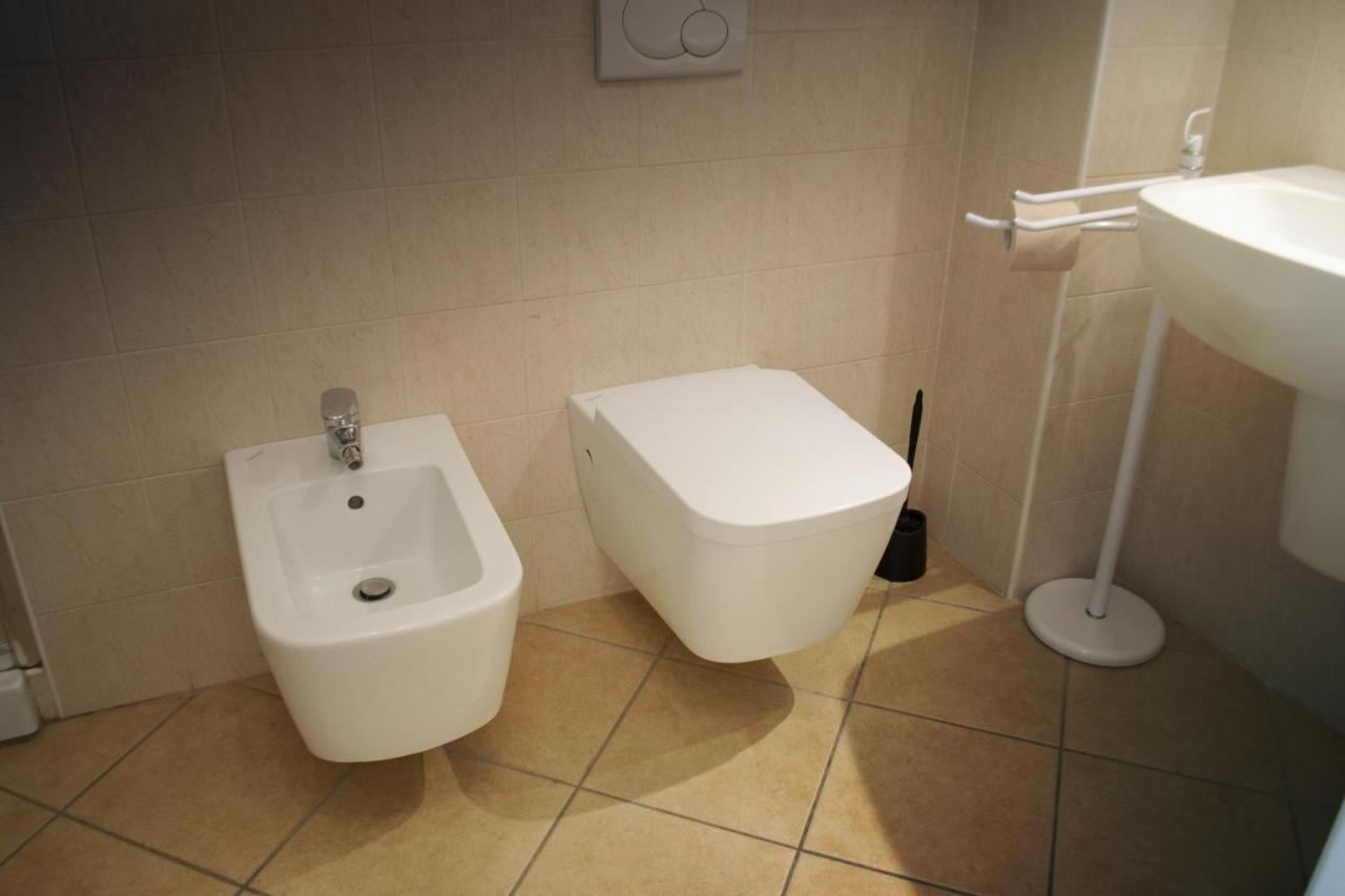 Residence La Quiete Alba  Zewnętrze zdjęcie